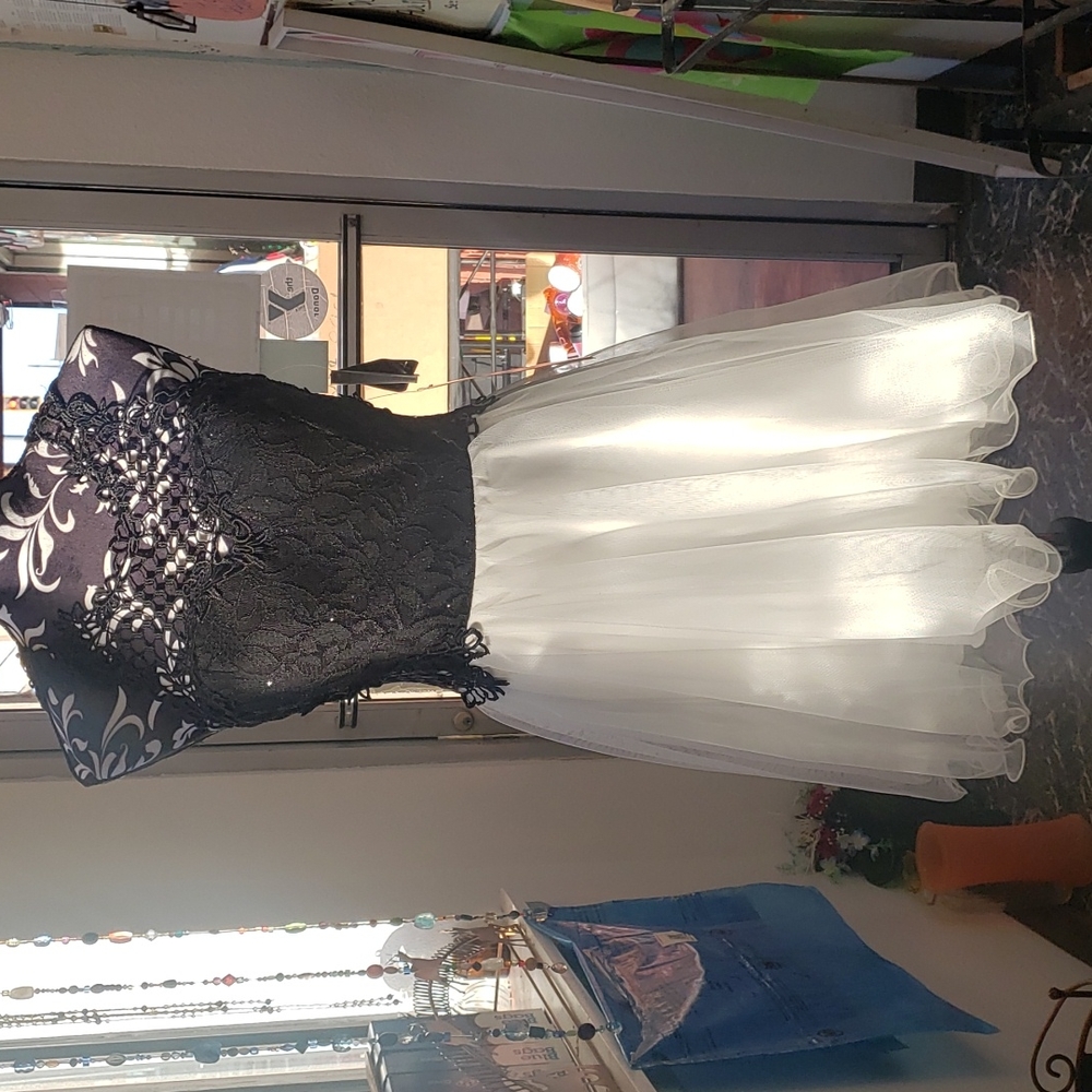 Juniors Formal Dress